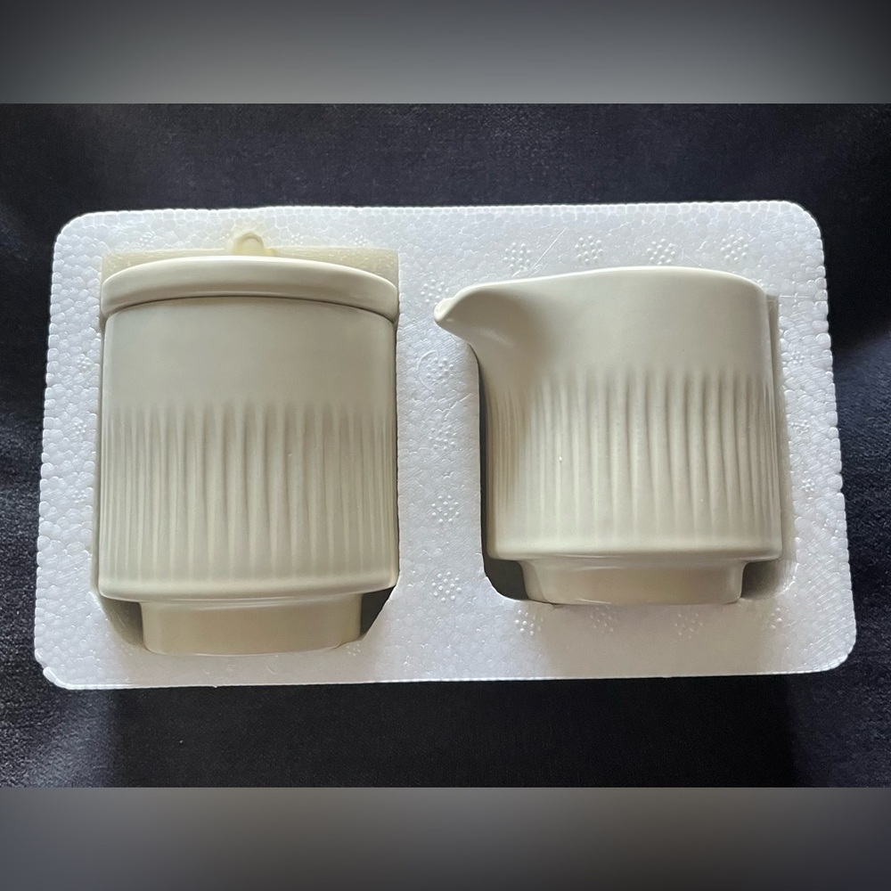 NEW Citrine - Ribbed Ceramic Creamer and Sugar Jar Set